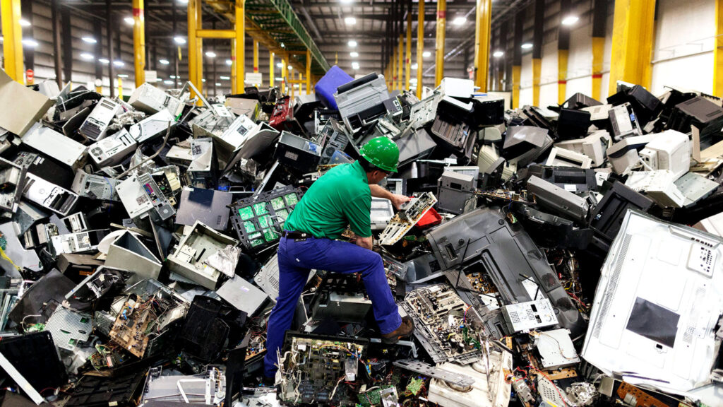 Tuzla Elektronik Atık Geri Dönüşüm
